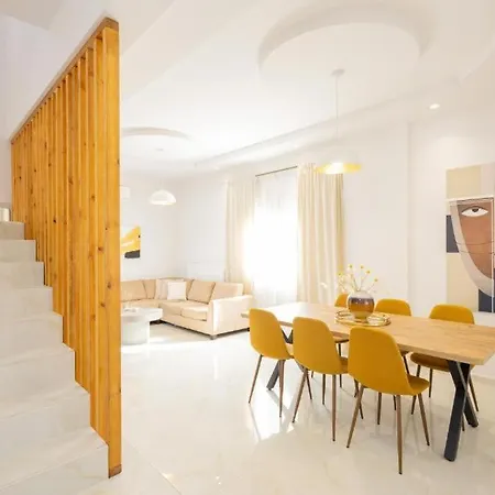 Garden Maisonette Holiday home